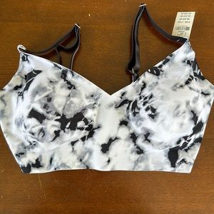 Victoria secret bra size small - DD